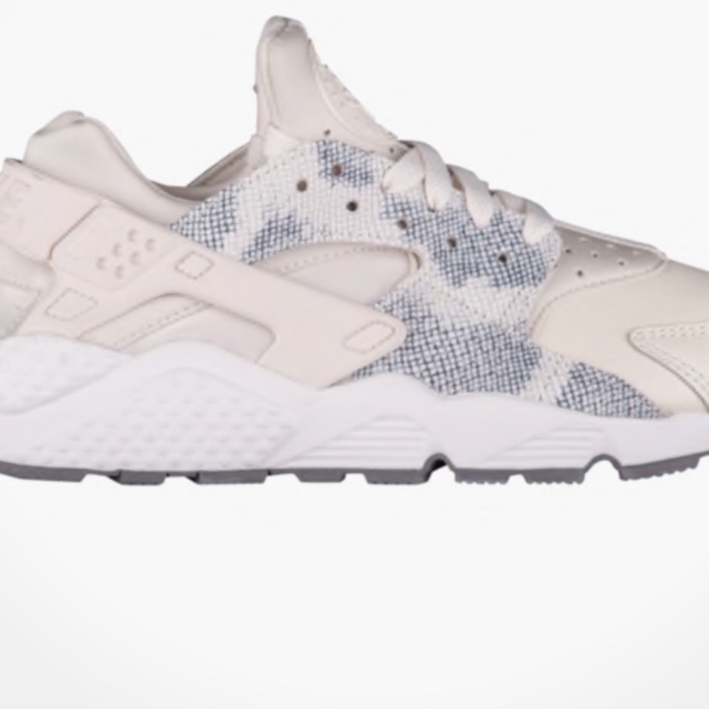 Nike huaraches